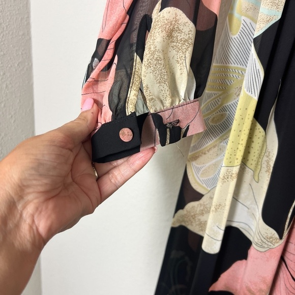 EUC Lulus Wondrous Water Lilies Black Floral High Slit Print Maxi Dress Size XS - Picture 13 of 16